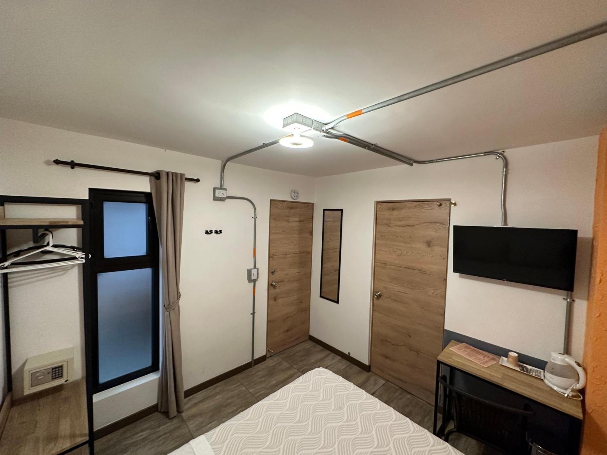 Colinkhouse Hotel 메딜린 외부 사진