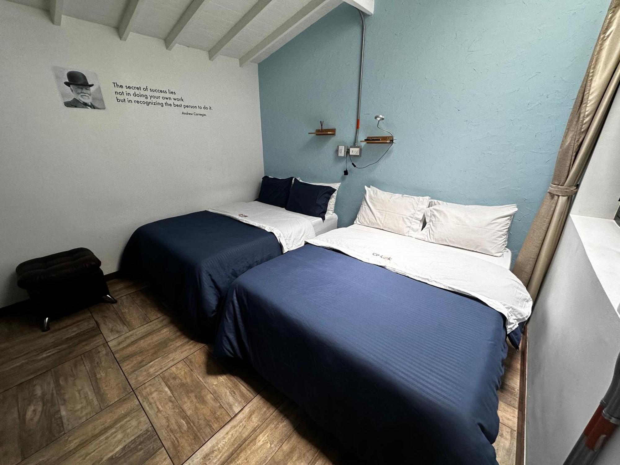 Colinkhouse Hotel 메딜린 외부 사진