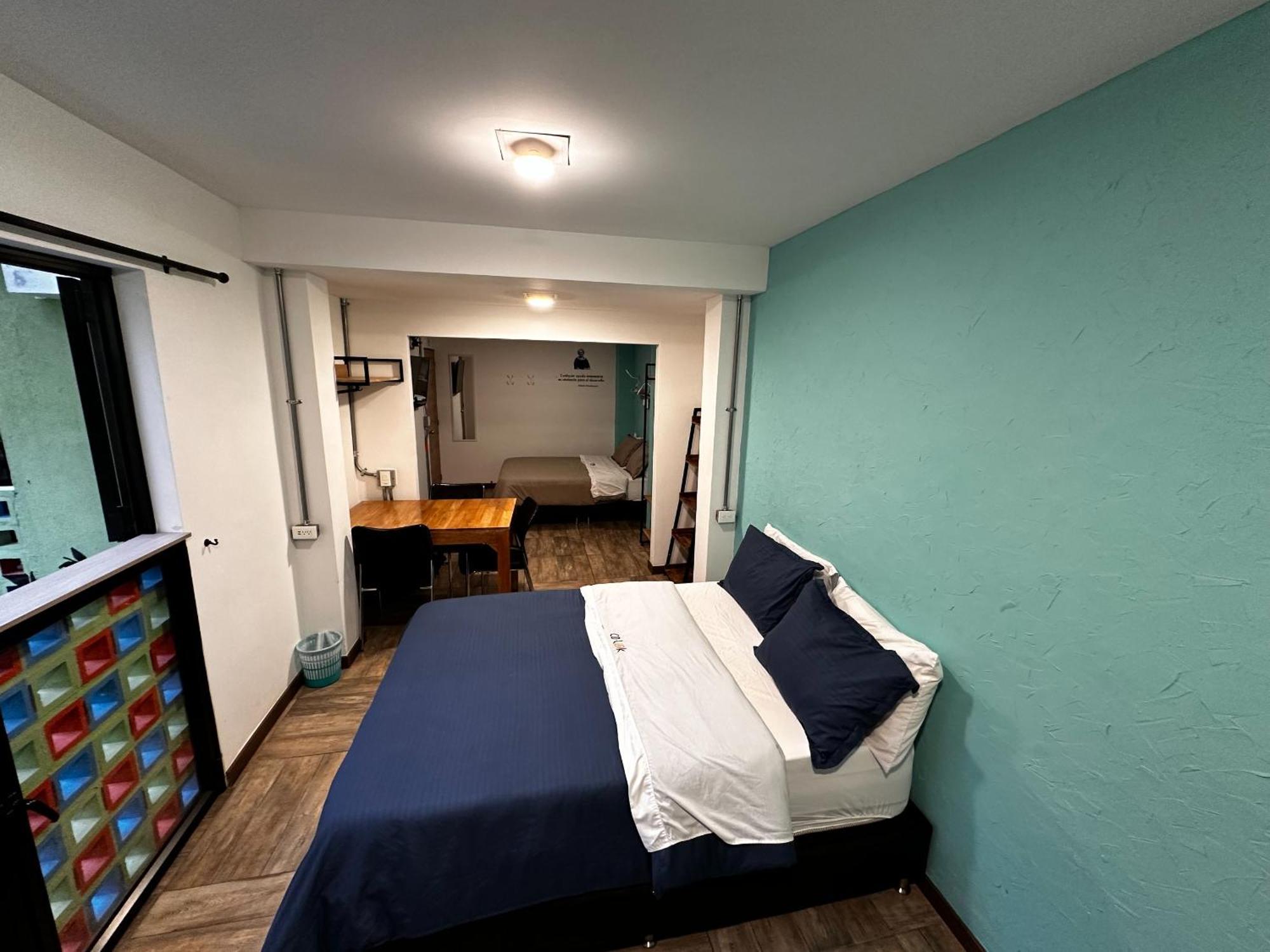 Colinkhouse Hotel 메딜린 외부 사진
